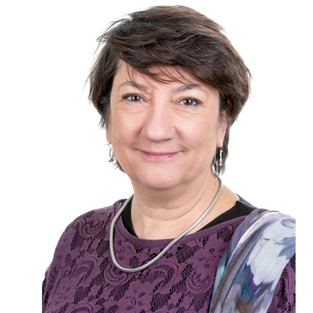 Cathy Yelf headshot
